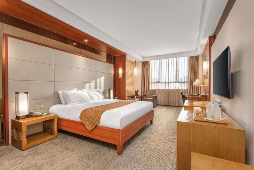 Huana Hotel Minhang Shanghai Exterior foto
